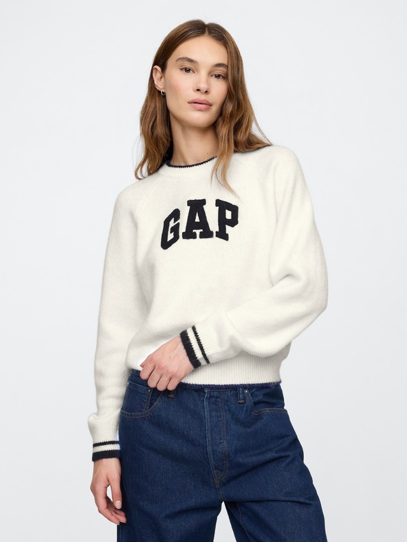 GAP Pulover s logom GAP