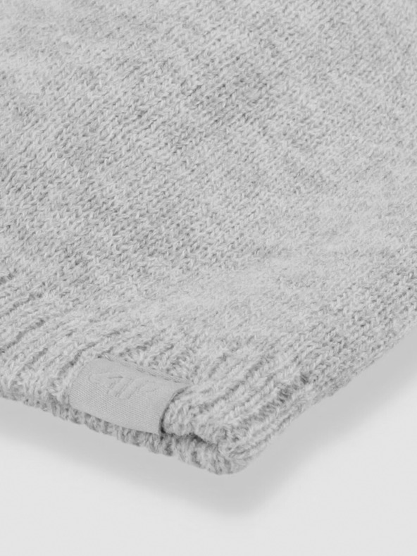 4F Ženska zimska kapa 4F