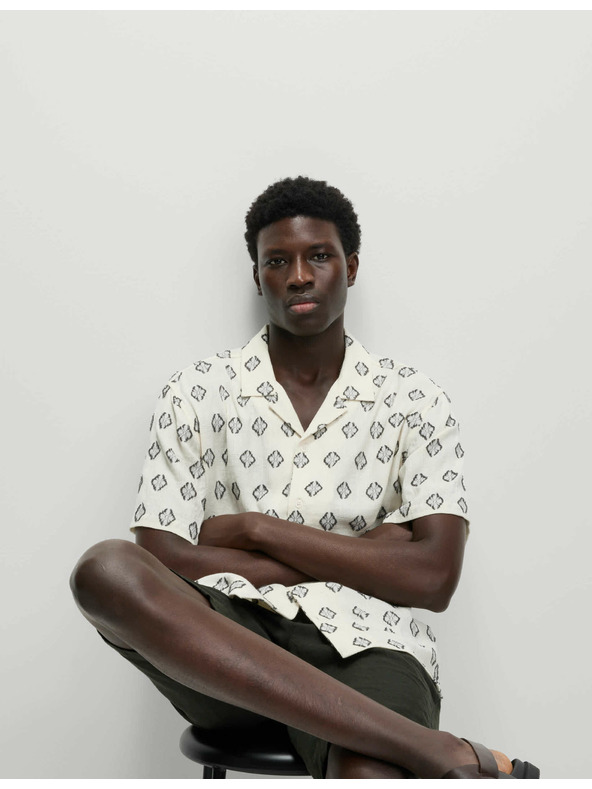 Marks & Spencer Košulja od čiste pamučne tkanine s geometrijskim tiskom Marks & Spencer boja kreme