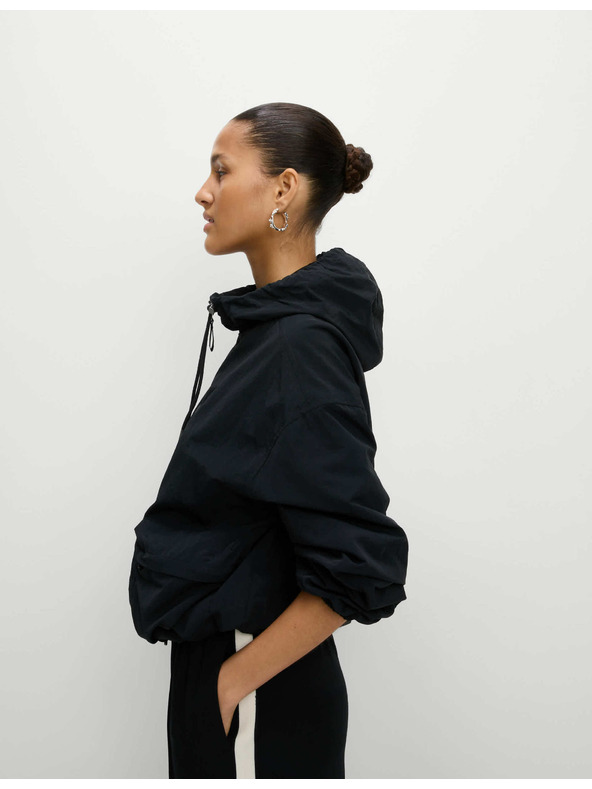 Marks & Spencer Lagana kišna jakna s kapuljačom Marks & Spencer crna