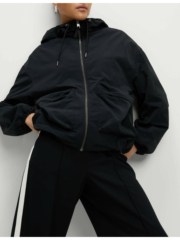 Marks & Spencer Lagana kišna jakna s kapuljačom Marks & Spencer crna