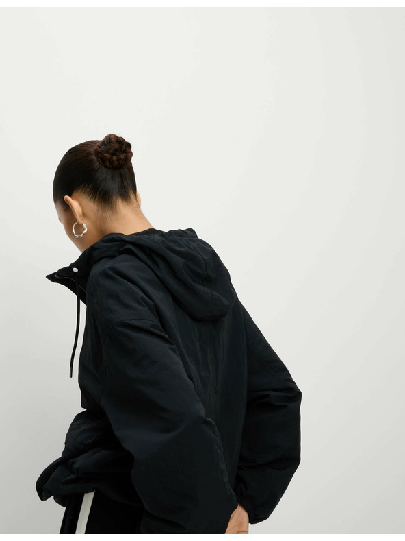 Marks & Spencer Lagana kišna jakna s kapuljačom Marks & Spencer crna