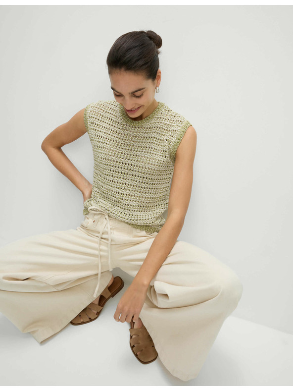 Marks & Spencer Pletena prsluk uskog kroja s izrezom oko vrata, s pamučnim materijalom Marks & Spencer zelena