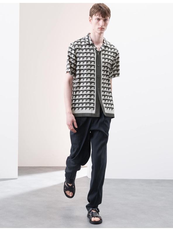 Marks & Spencer Košulja s geometrijskim tiskom, normalan kroj Marks & Spencer siva