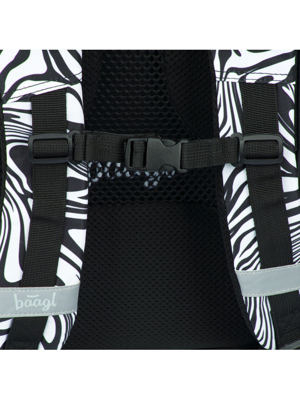 BAAGL  Crni školski ruksak Baagl Core Mixture