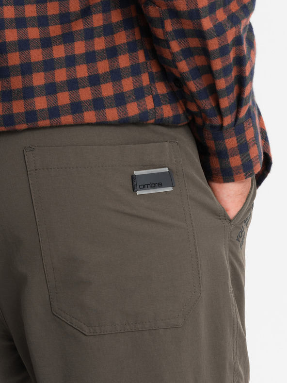 Ombre Clothing Muške jogger hlače s džepovima i printom u tamno maslinastoj Ombre odjeći