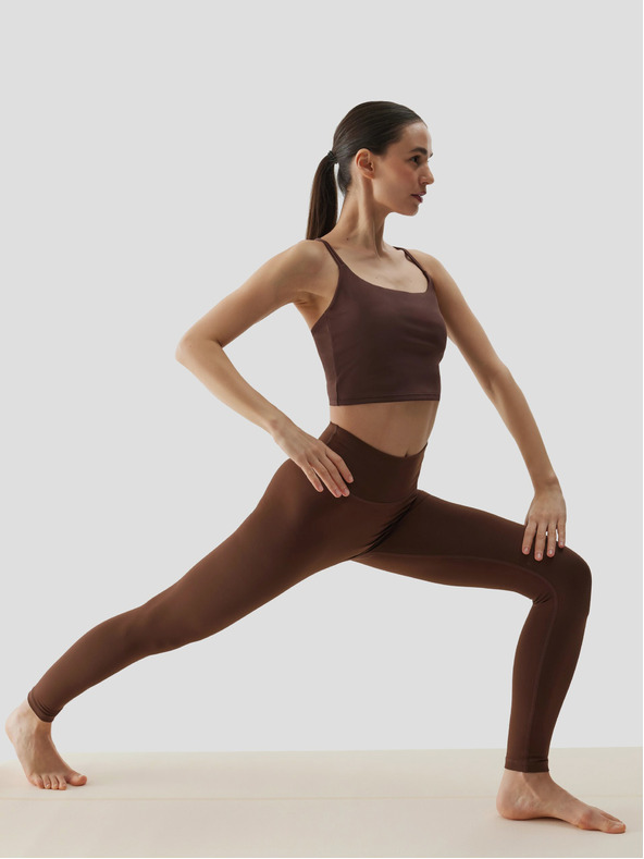 4F Ženski crop top za jogu od recikliranih materijala 4F - smeđi