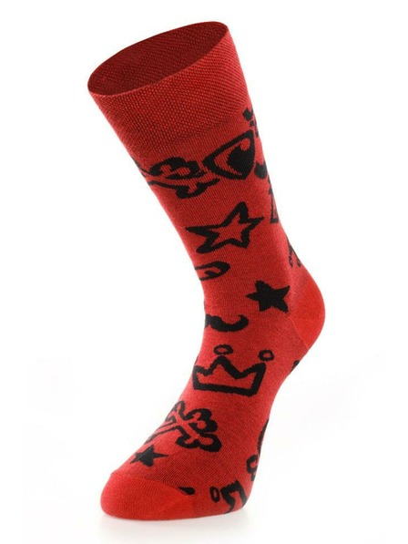 Represent Izvan kontrole predstavljaju čarape