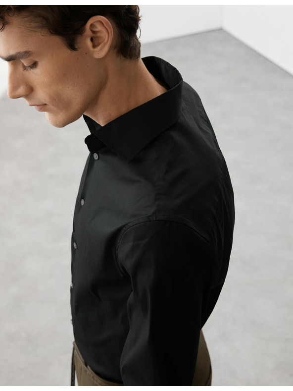 Marks & Spencer Uska košulja Marks & Spencer crna