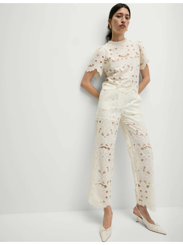 Marks & Spencer Čipkaste široke hlače Marks & Spencer krem