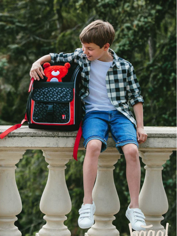 BAAGL  Crna školska torba na patentni zatvarač teribear Baagl