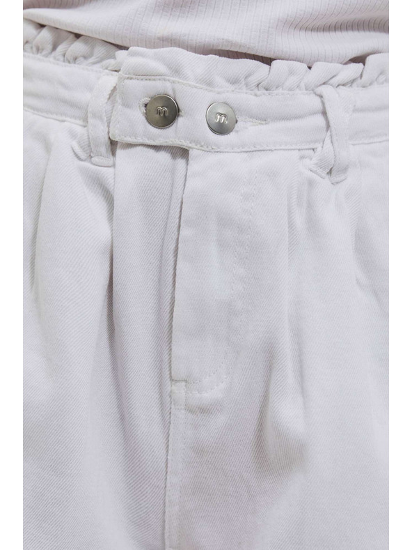 Moodo Bijele ženske kratke hlače Moodo