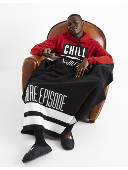 Celio Celio bacanje crnog flisa Još jedna epizoda