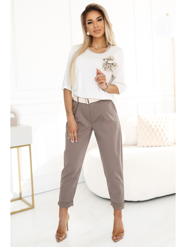 numoco Udobna bluza s cvjetnom aplikacijom na ramenu marke Numoco