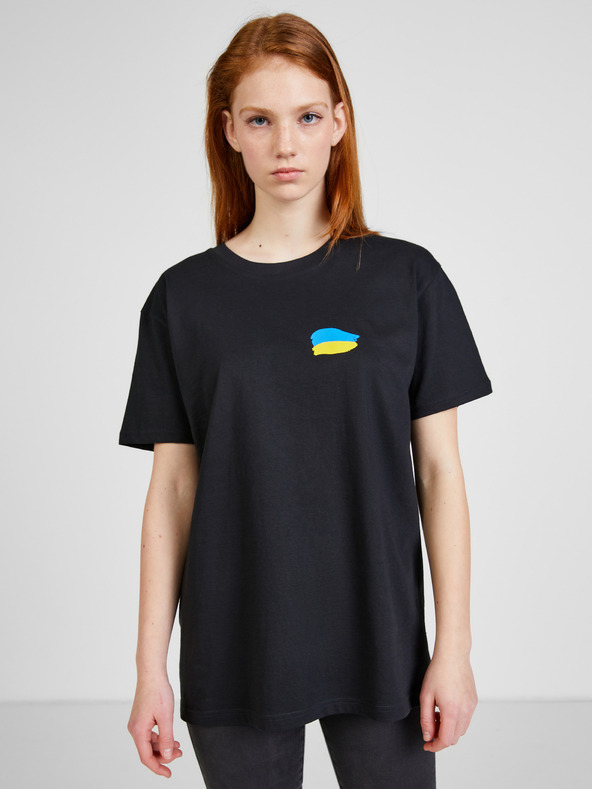 DOBRO Crna ženska oversize majica No need for words iz DOBRO kolekcije. za Ukrajinu