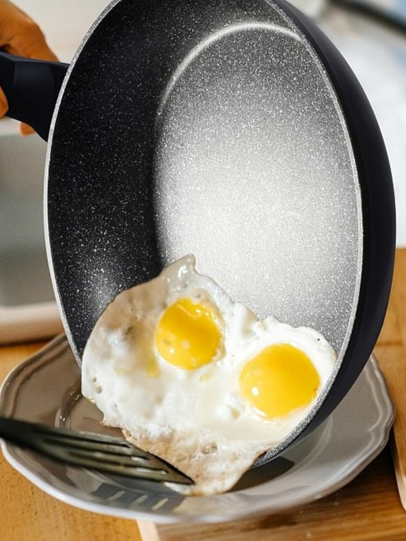 Berlingerhaus Tava s mramornom površinom 20 cm Black Rose Collection BERLINGERHAUS