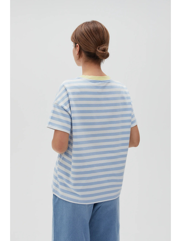 Moodo Plavo-bijela prugasta majica sa žutim ovratnikom