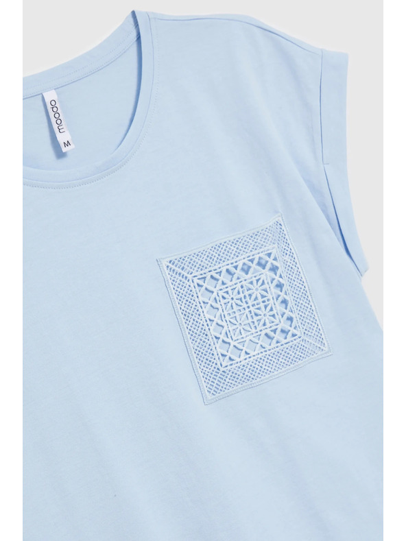 Moodo Svijetlo plavi pamučni top s džepom