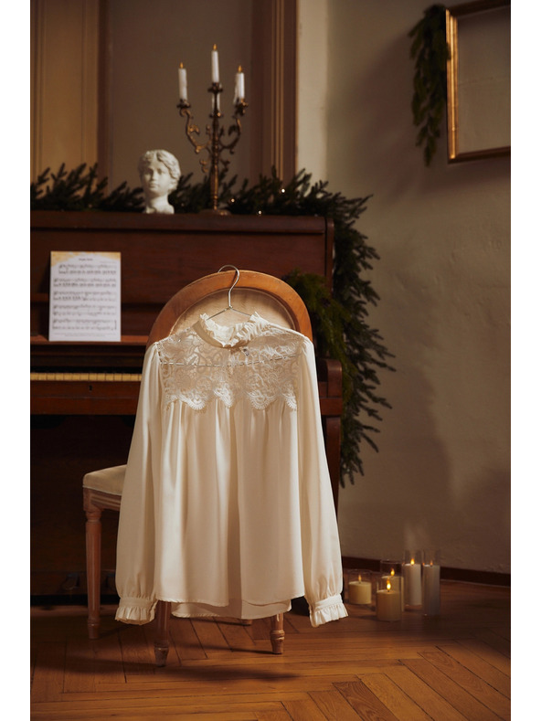 Moodo Bijela ženska bluza s čipkom