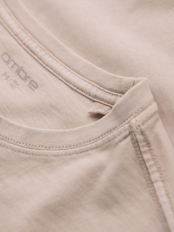 Ombre Clothing Pamučna majica s otiskom i okruglim izrezom - crna