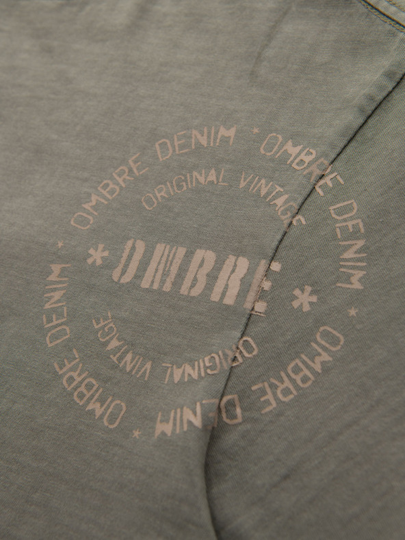 Ombre Clothing Pamučna majica s otiskom i okruglim izrezom - crna