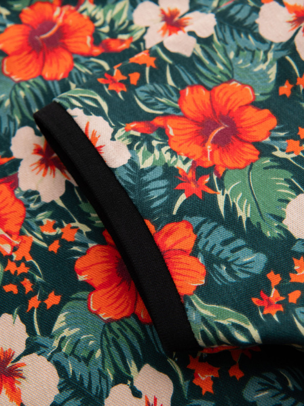 Ombre Clothing Pamučna polo majica s cvjetnim printom - crna