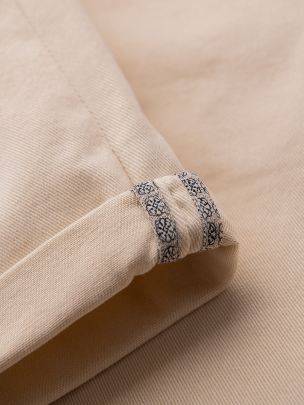 Ombre Clothing Muške traper kratke hlačice sa prošivenim rubom - krem