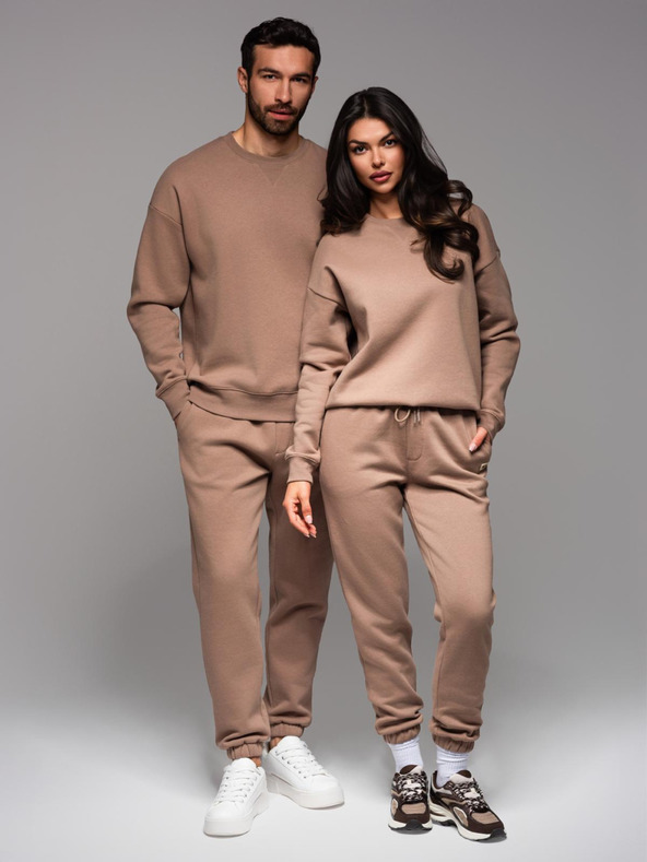 Ombre Clothing Klasična uniseks dukserica s okruglim izrezom - smeđa