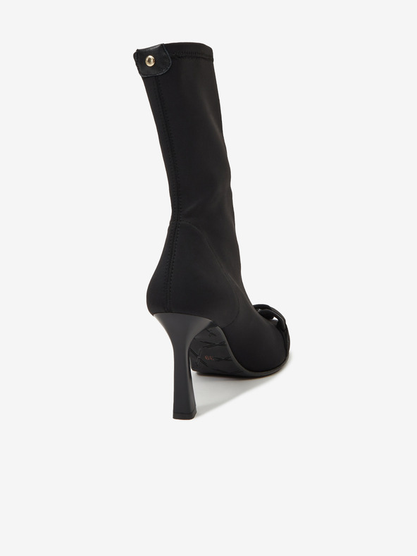 Ojju Crne ženske gležnjače OJJU na petu