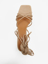 Ojju Bež ženske sandale na petu na vezanje OJJU
