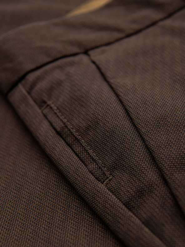 Ombre Clothing Muške chino hlače REGULAR FIT s finom strukturom - smeđe