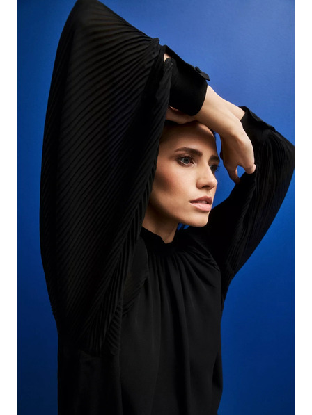 Moodo Crna bluza s prozirnim rukavima