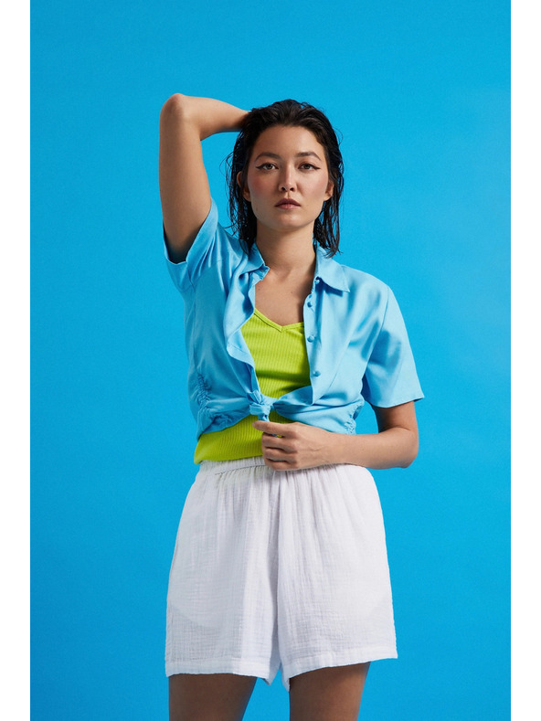 Moodo Svijetloplava košulja s kratkim rukavima