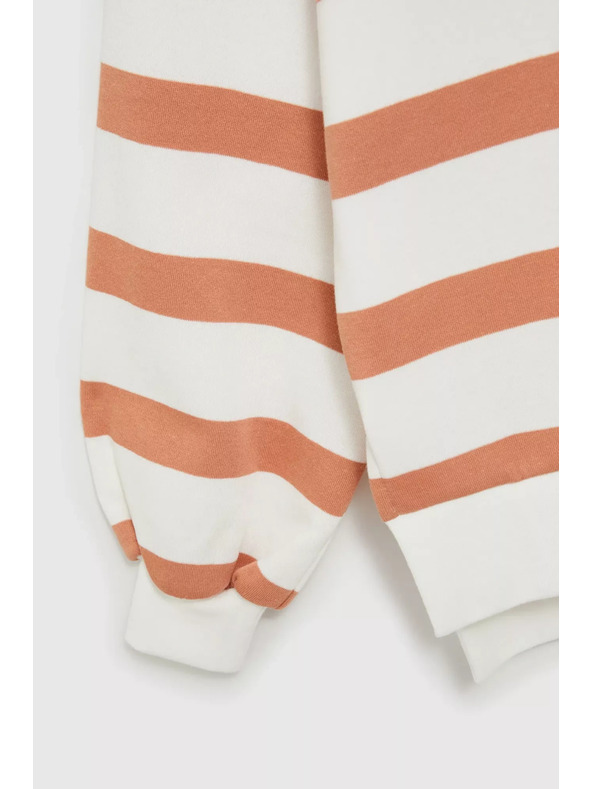 Moodo Prugasti pulover