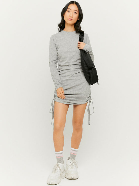 TALLY WEiJL TALLY WEiJL svijetlosiva plašt mini haljina s vezicama sa strane