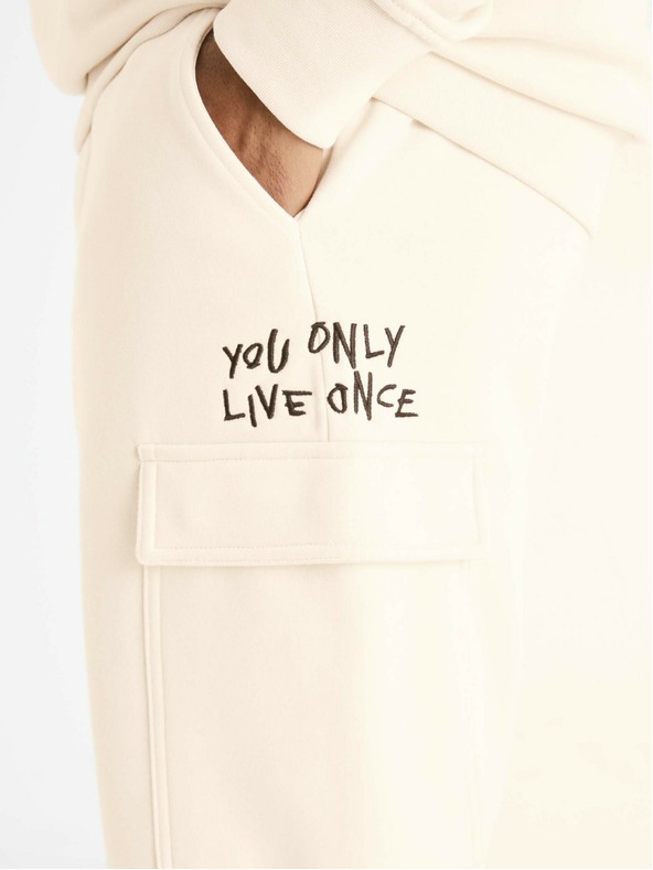 Celio Krem muška trenirka s džepovima Celio Boslap