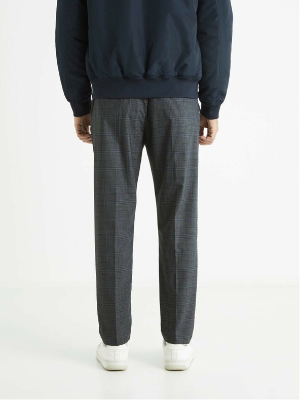 Celio Tamnosive muške hlače Celio Avocheck na karo