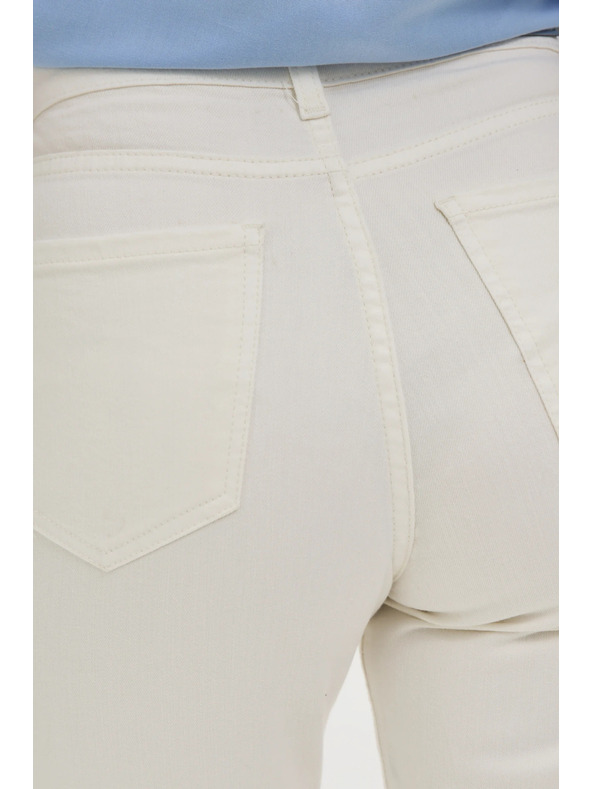 Moodo Bijele ženske skraćene traperice