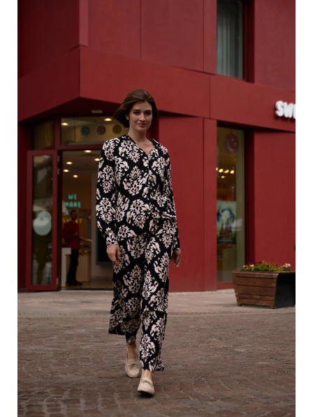 Moodo Ženske hlače Moodo - crne