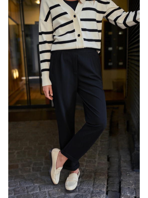 Moodo Crne ženske hlače Moodo