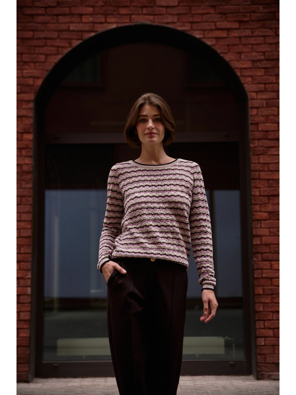 Moodo Smeđe skraćene hlače Moodo