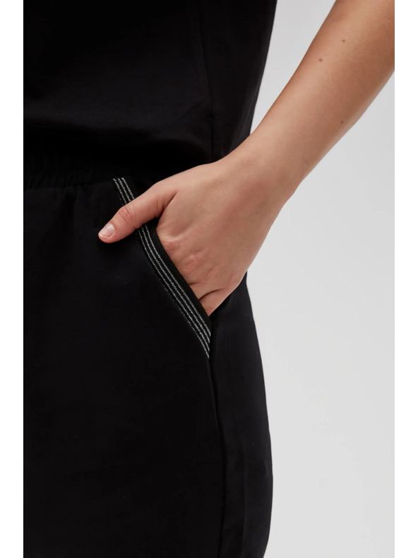 Moodo Ženske kratke hlače Moodo - crne