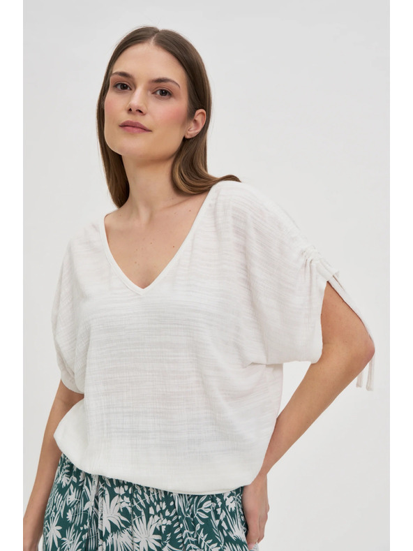 Moodo Bijeli top sa stezanjem na rukavima