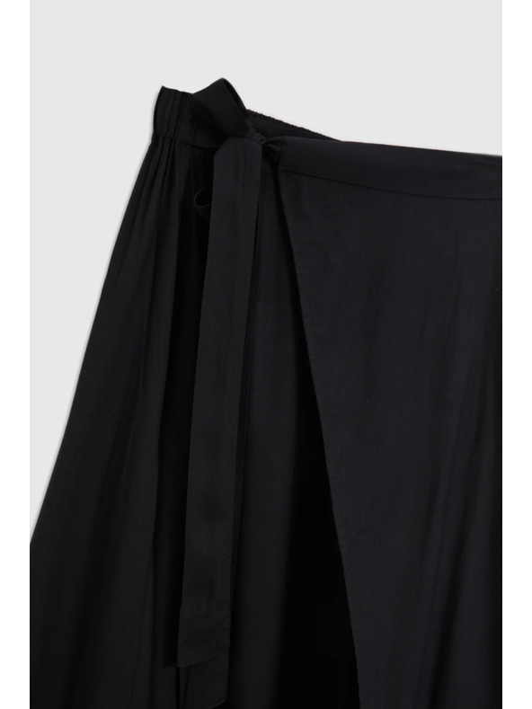 Moodo Dugo žensko krilo Moodo - crno