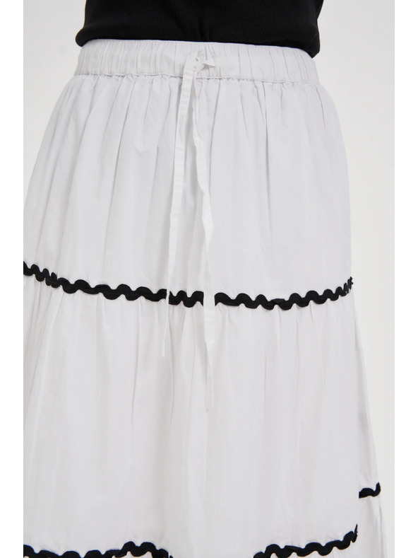 Moodo Ženska suknja Moodo - bijela