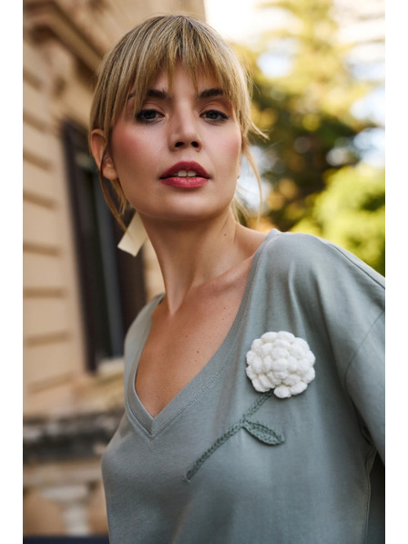 Moodo Ženska majica Moodo s aplikacijom cvjetića