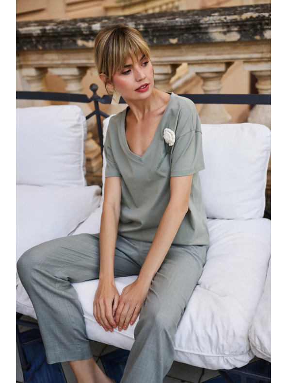 Moodo Ženska majica Moodo s aplikacijom cvjetića