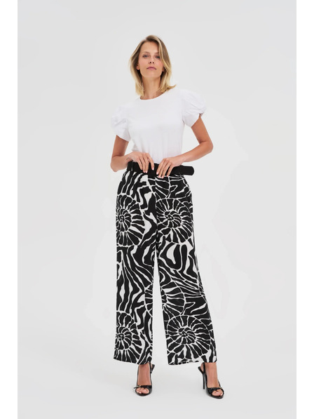 Moodo Bijeli top s nabranim rukavima