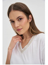 Moodo Ženska majica s ukrašenim izrezom – bijela