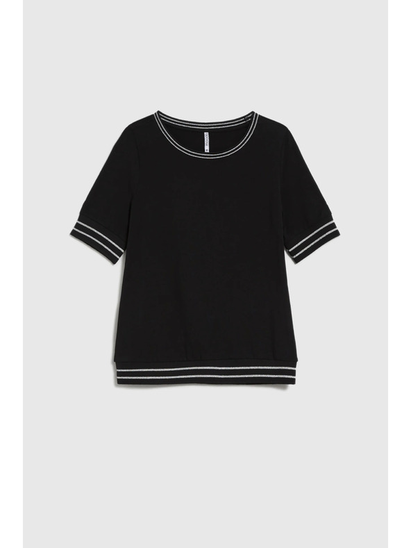 Moodo Crni top s kontrastnim rubom Moodo